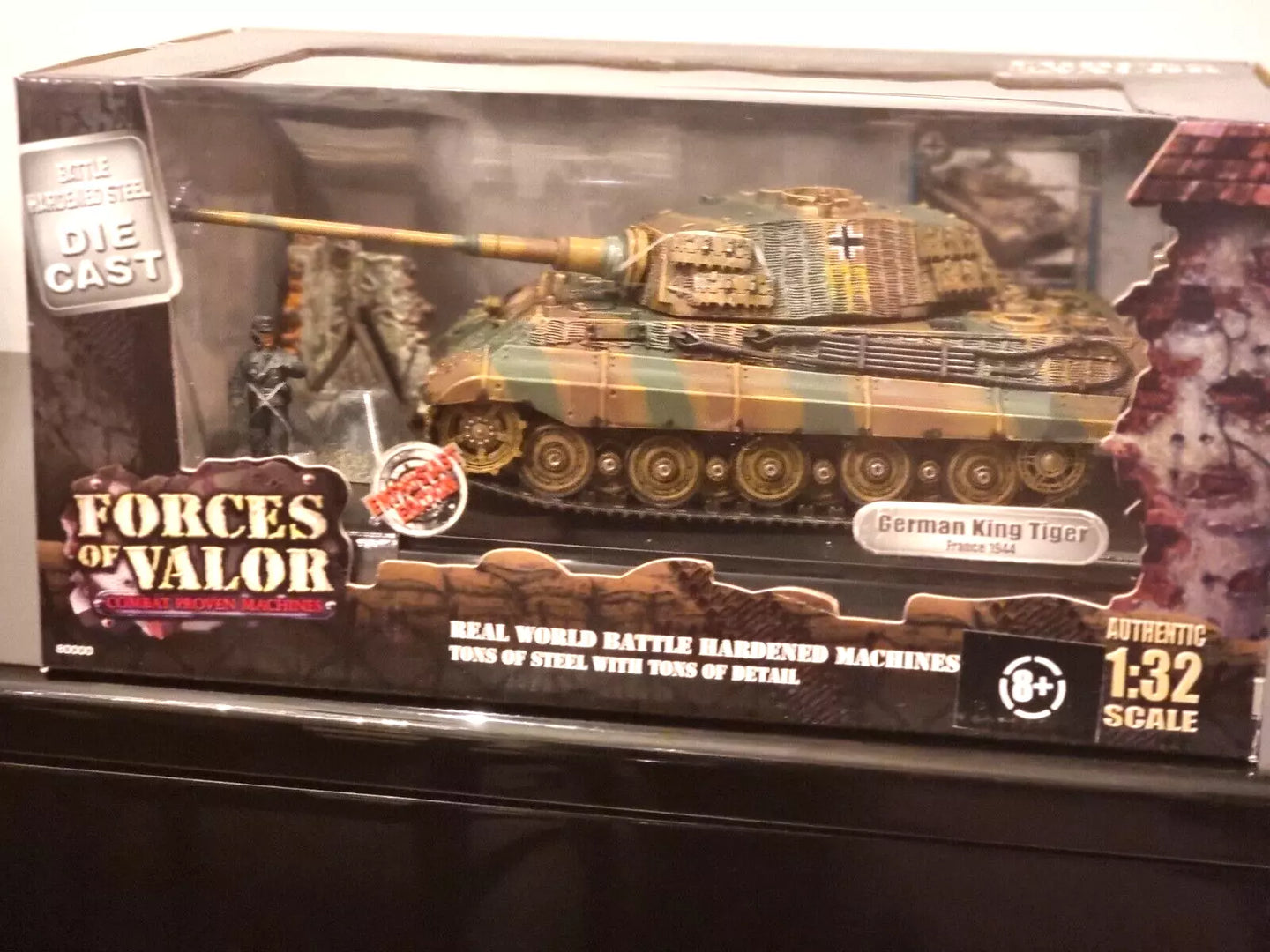 FORCES OF VALOR GERMAN KING TIGER TANK