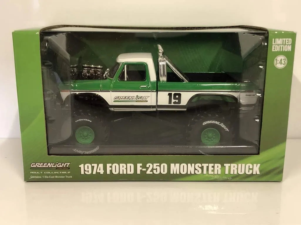 GREENLIGHT FORD F-250 MONSTER TRUCK NO.19