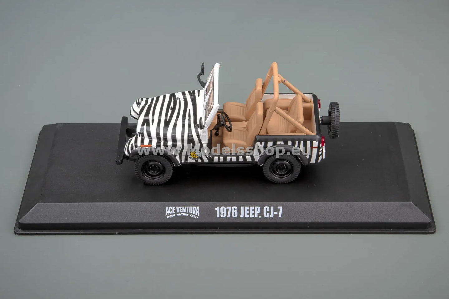 GREENLIGHT 1976 JEEP CJ-7 ACE VENTURA