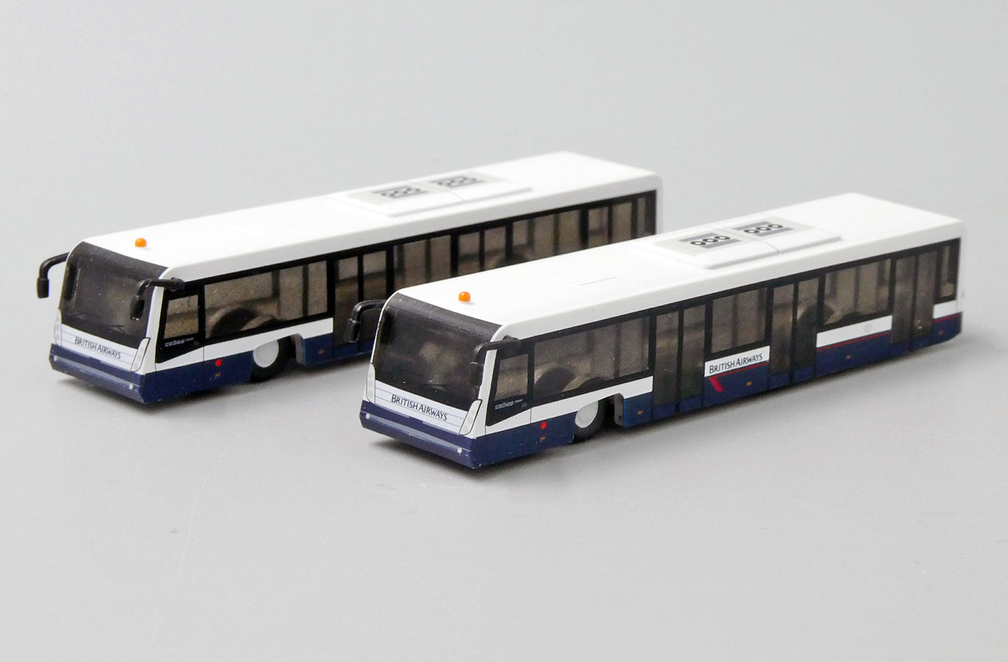 FANTASY WINGS AIRPORT BUS COLLECTION BRITISH AIRWAYS