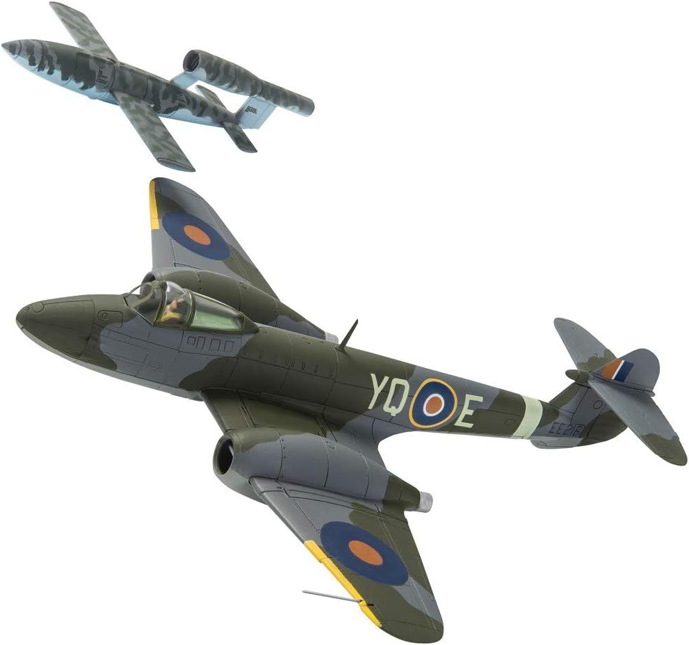 CORGI METEOR F.1 EE216 T.D.DIXIE DEAN RAF NO.616 SQN AND V-1