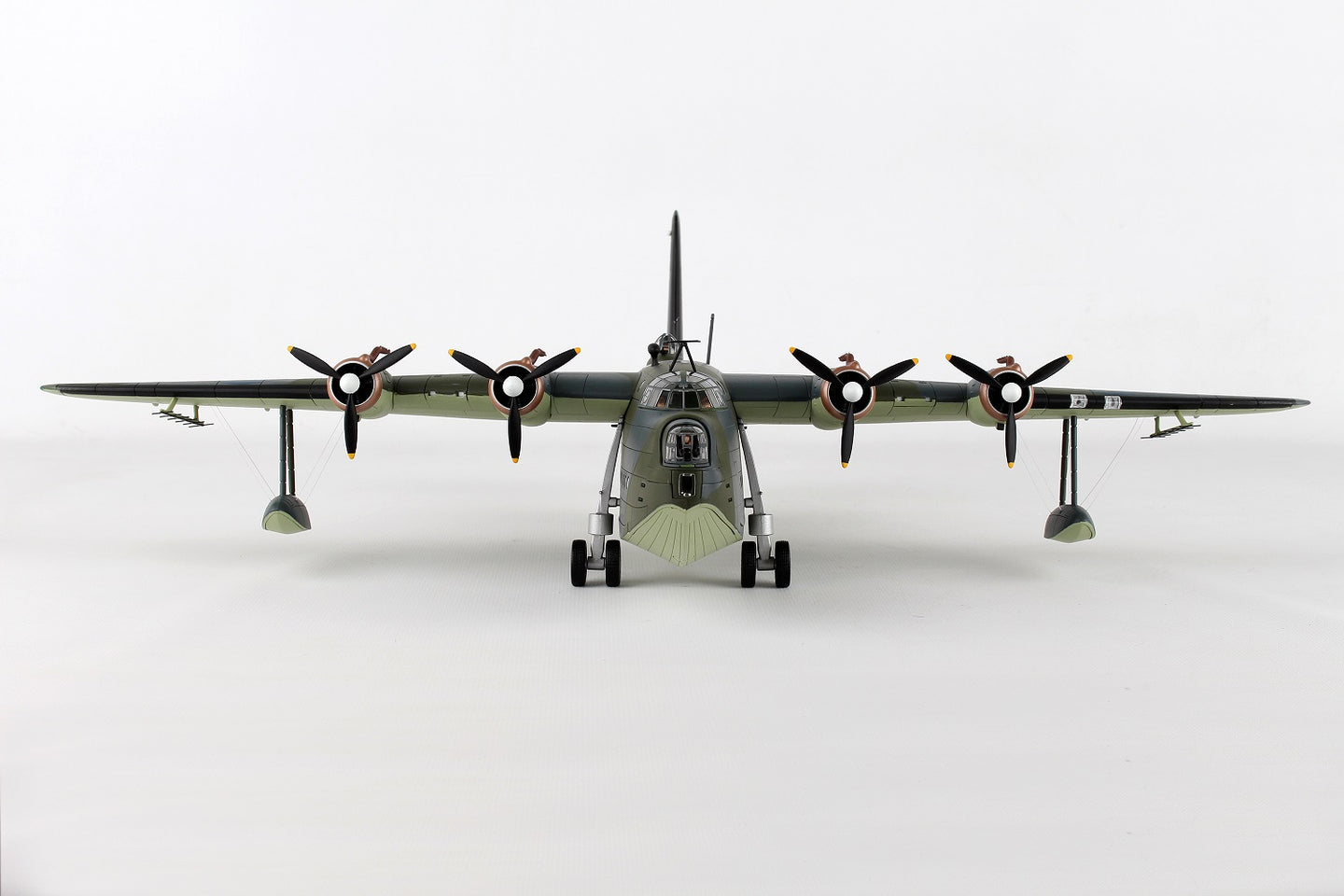 CORGI SUNDERLAND MK.III RAAF No.10 SQN, W3999, ENGLAND 1942