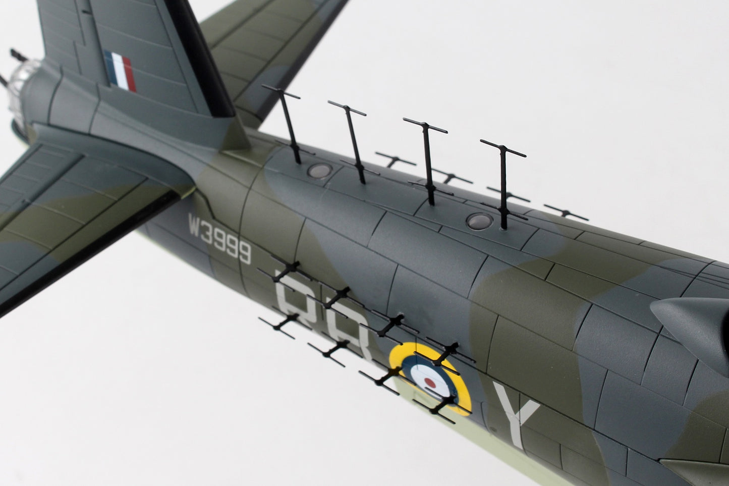 CORGI SUNDERLAND MK.III RAAF No.10 SQN, W3999, ENGLAND 1942