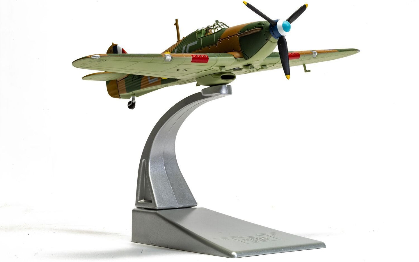 CORGI HURRICANE MK.I RAF NO.601 P/O "BILLY" FISKE (BATTLE OF BRITAIN 85)