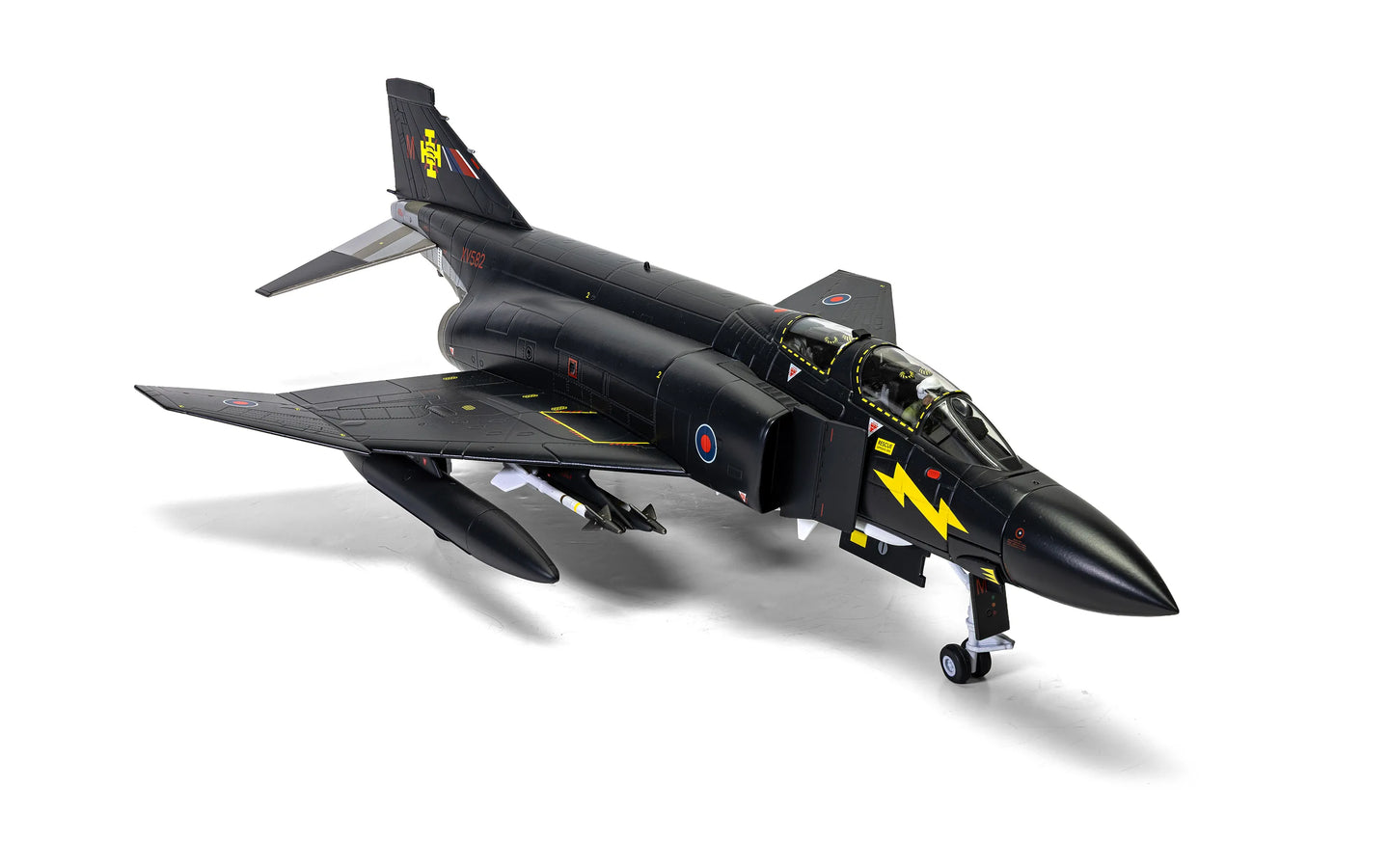 CORGI PHANTOM II FG.1 RAF XV582 "BLACK MIKE"