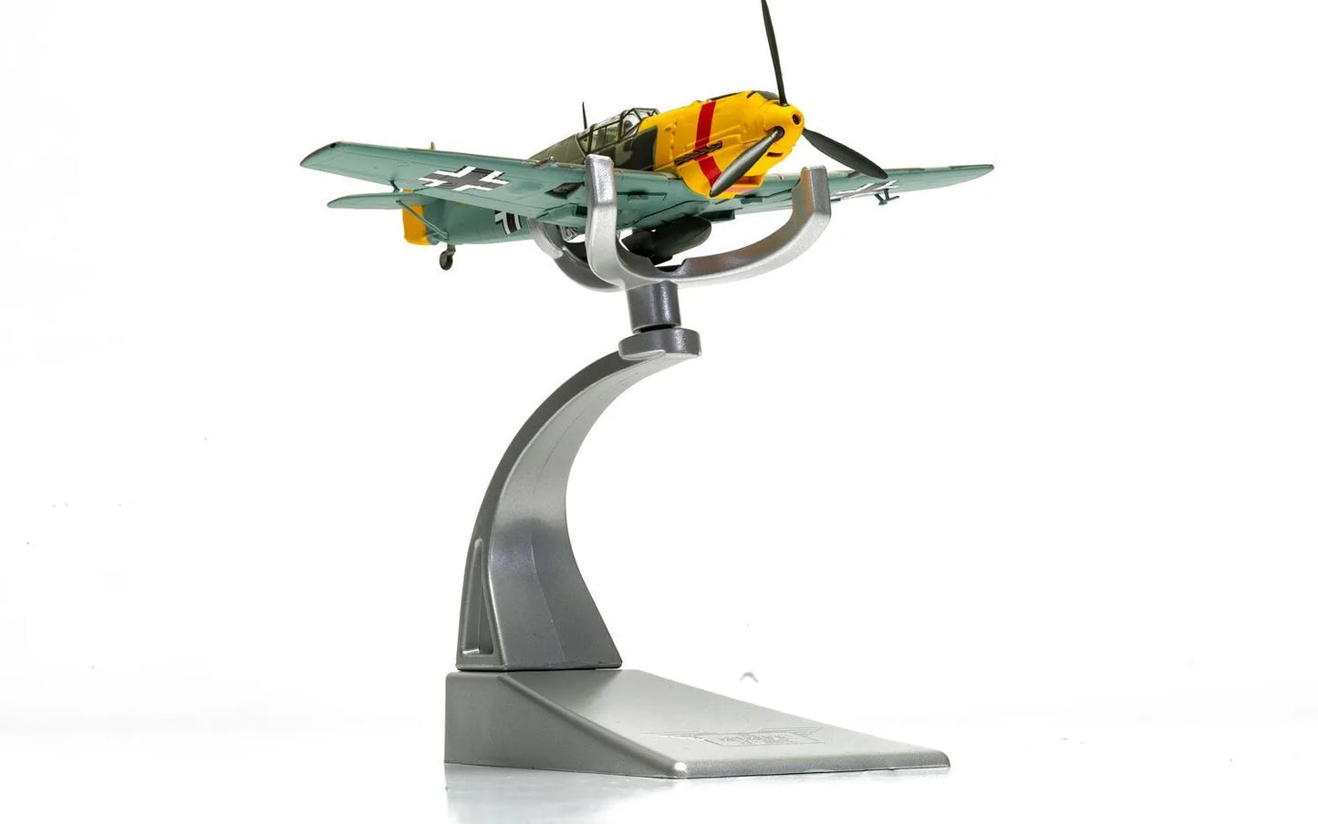 CORGI BF109E-4/B "YELLOW 1" OBERLEUTNANT "WALTER RUPP" (BATTLE OF BRITAIN 85)