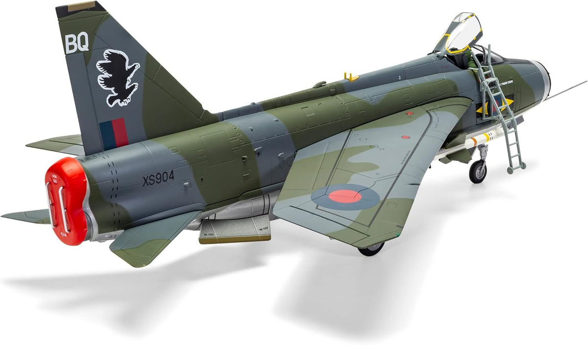 CORGI LIGHTNING F.MK6 RAF NO11 SQN