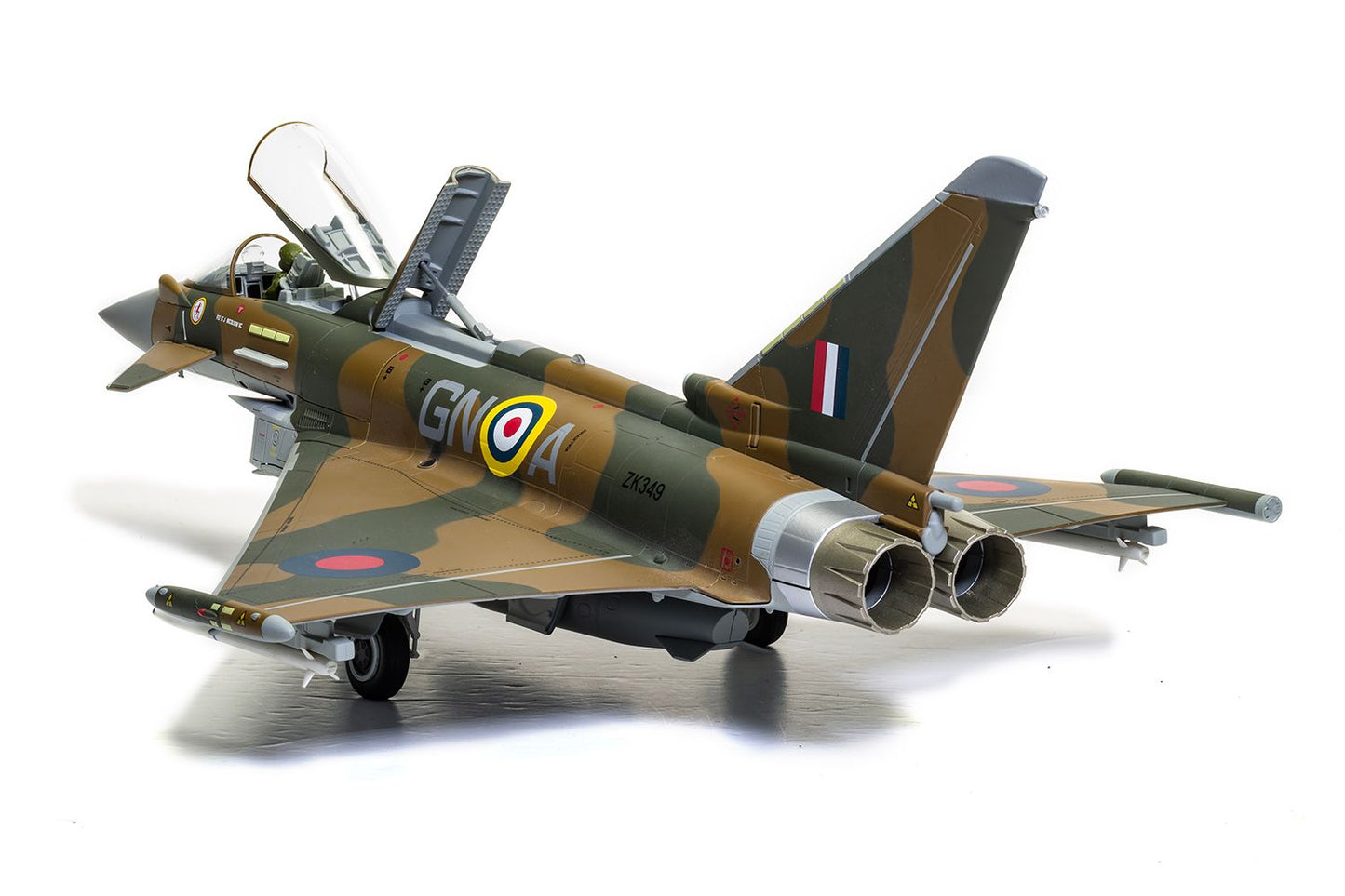 CORGI TYPHOON FGR.4 RAF NO 29 (R) SQUADRON BATTLE OF BRITAIN 75TH ANNIVERSARY 2015