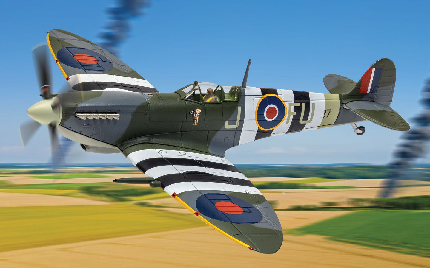 CORGI SPITFIRE MK.IXC RAAF SQN LDR DONALD SMITH REG: MH487