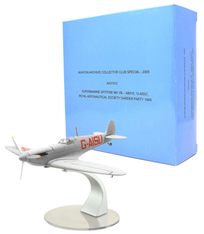 CORGI SPITFIRE MK VB. G-AISU "ROYAL AERONAUTICAL GARDEN PARTY" 1949