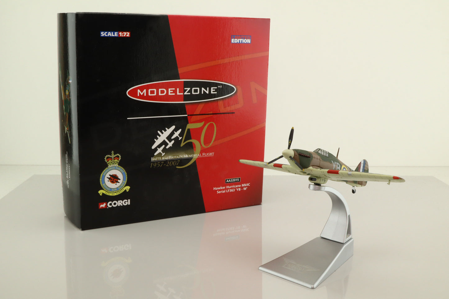 CORGI HAWKER HURRICANE MK.IIC RAF No.LF363 YB.W
