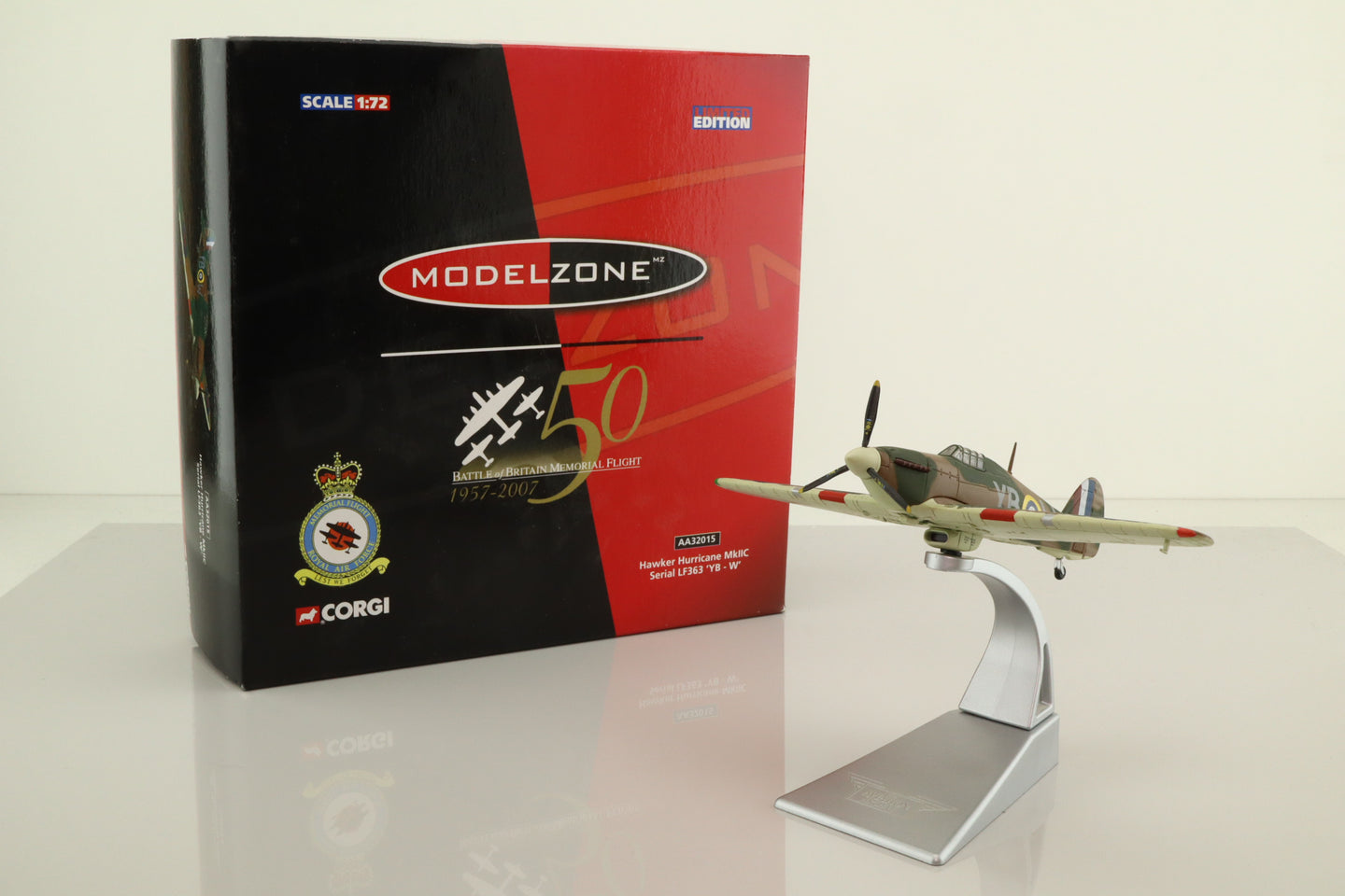 CORGI HAWKER HURRICANE MK.IIC RAF No.LF363 YB.W