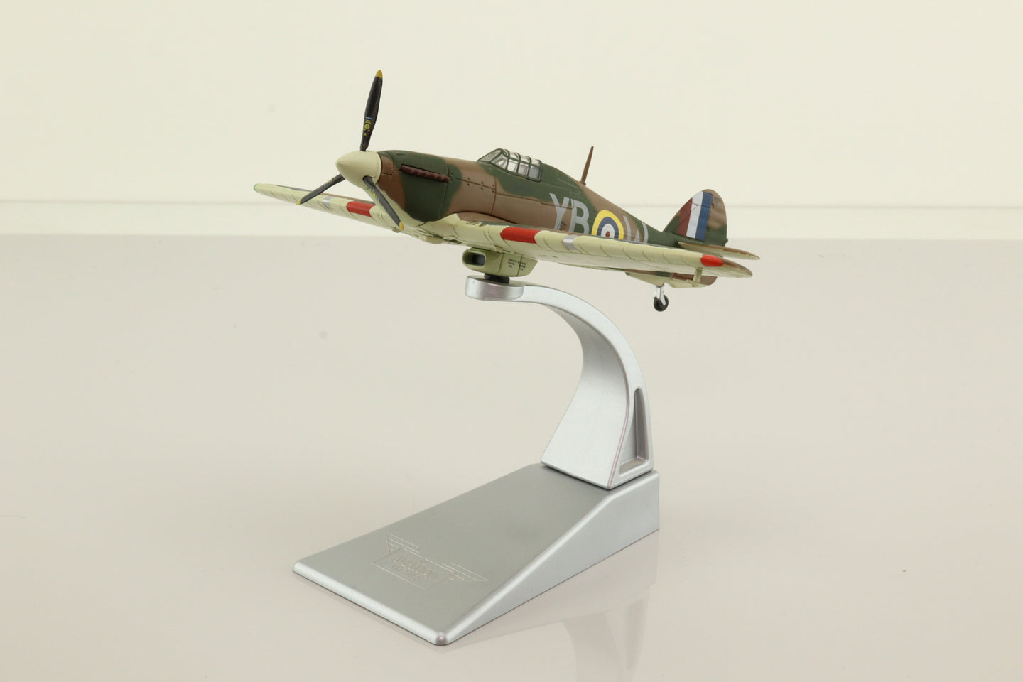CORGI HAWKER HURRICANE MK.IIC RAF No.LF363 YB.W