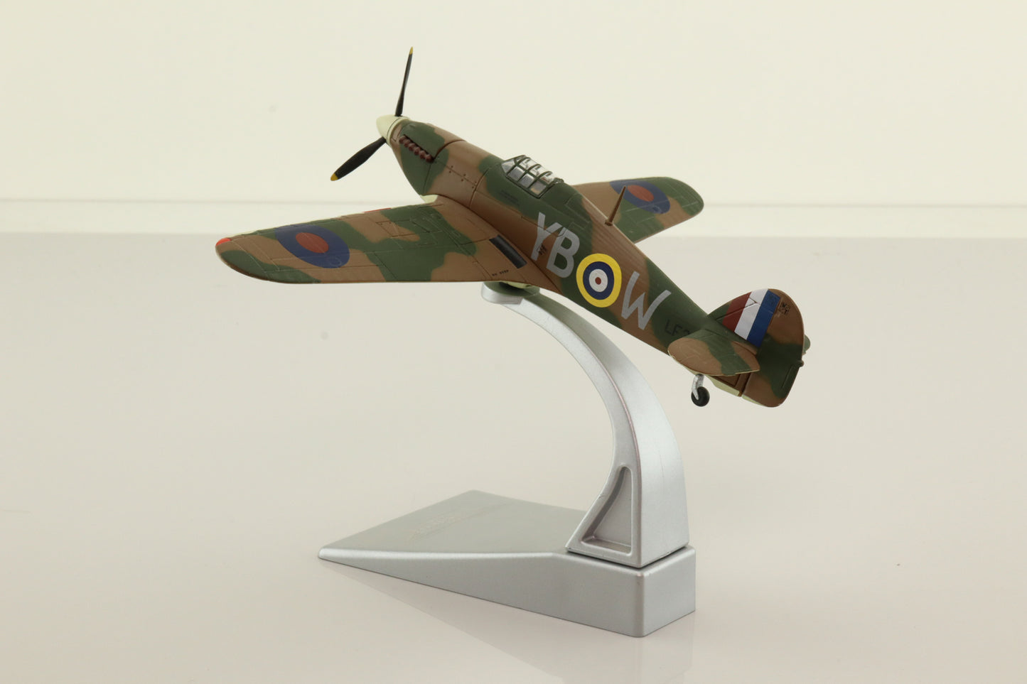 CORGI HAWKER HURRICANE MK.IIC RAF No.LF363 YB.W