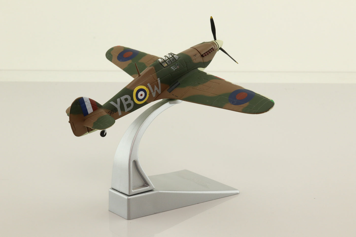 CORGI HAWKER HURRICANE MK.IIC RAF No.LF363 YB.W