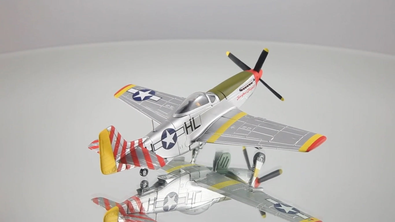 CORGI P-51D MUSTANG FS WILLIAM DANIEL USAAF