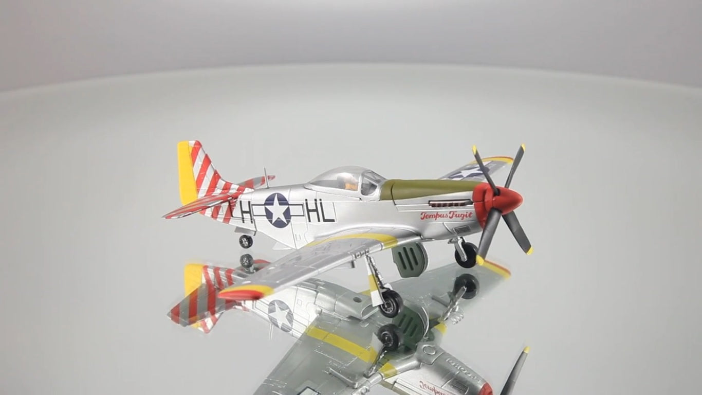 CORGI P-51D MUSTANG FS WILLIAM DANIEL USAAF