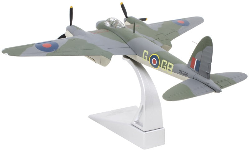 CORGI MOSQUITO B.MK IV RAF NI 105 SQUADRON D.A.G. 'GEORGE' PARRY JUNE 1942
