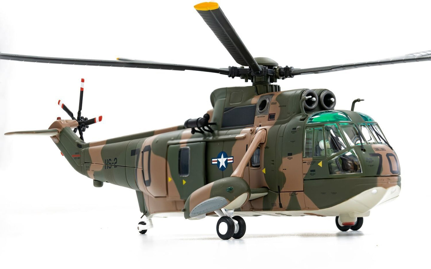 CORGI SH-3A SEA KING NV-70 HS-2 GOLDEN FALCONS VIETNAM MAY 1967