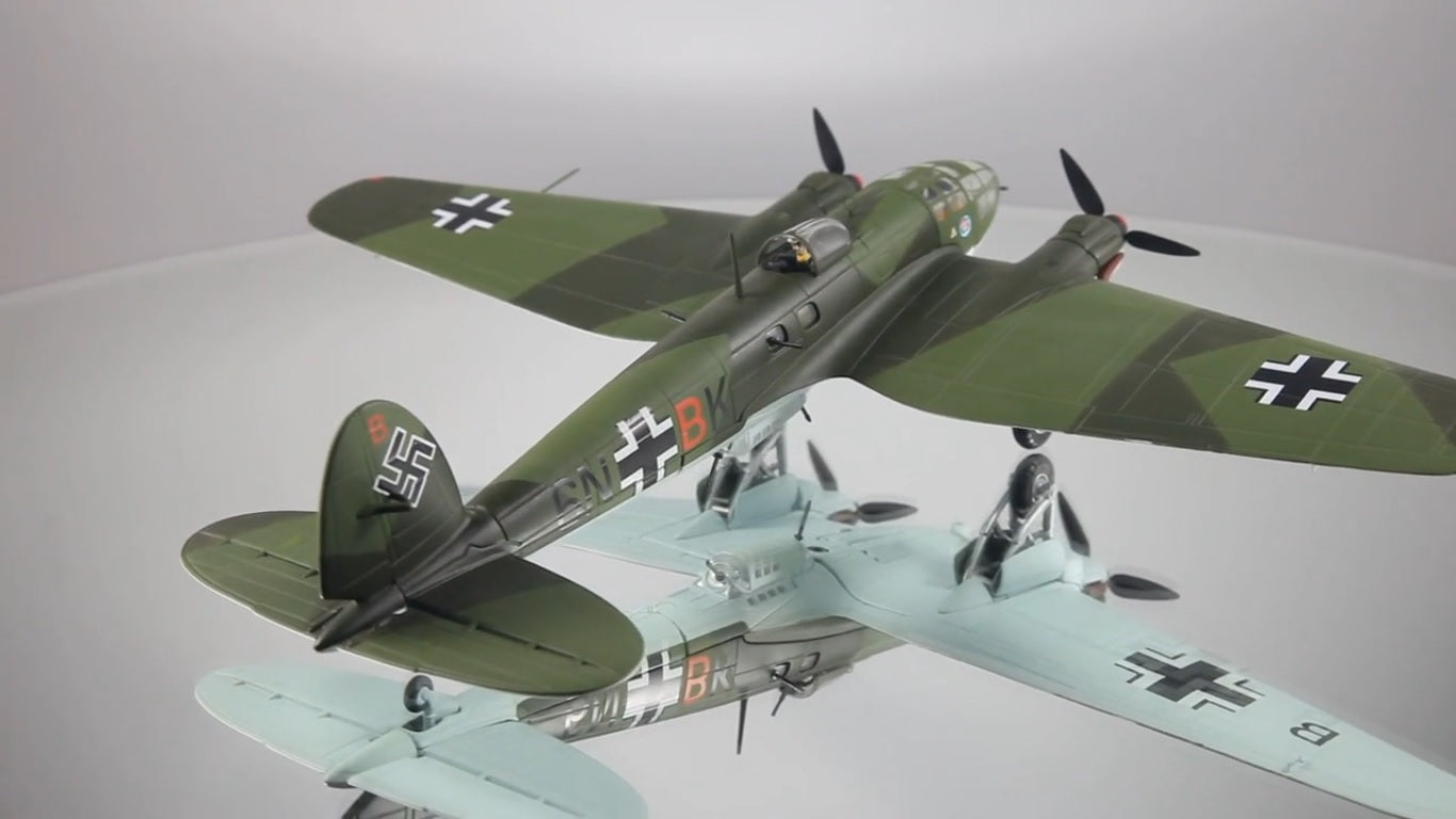 CORGI HE 111H-14 LUFTWAFFE 1/KGR 100 VANNEF FRANCE BLITZ 1940 (SIGHTS AND SOUNDS VERSION)