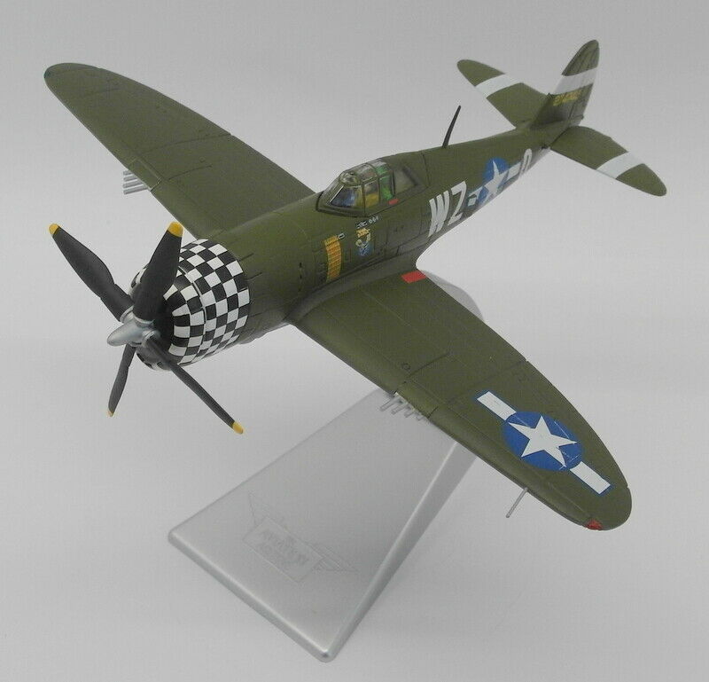 CORGI P-47D THUNDERBIRD USSAF 84th FS "WAR EAGLE" RAF DUXFORD ENGLAND 1944