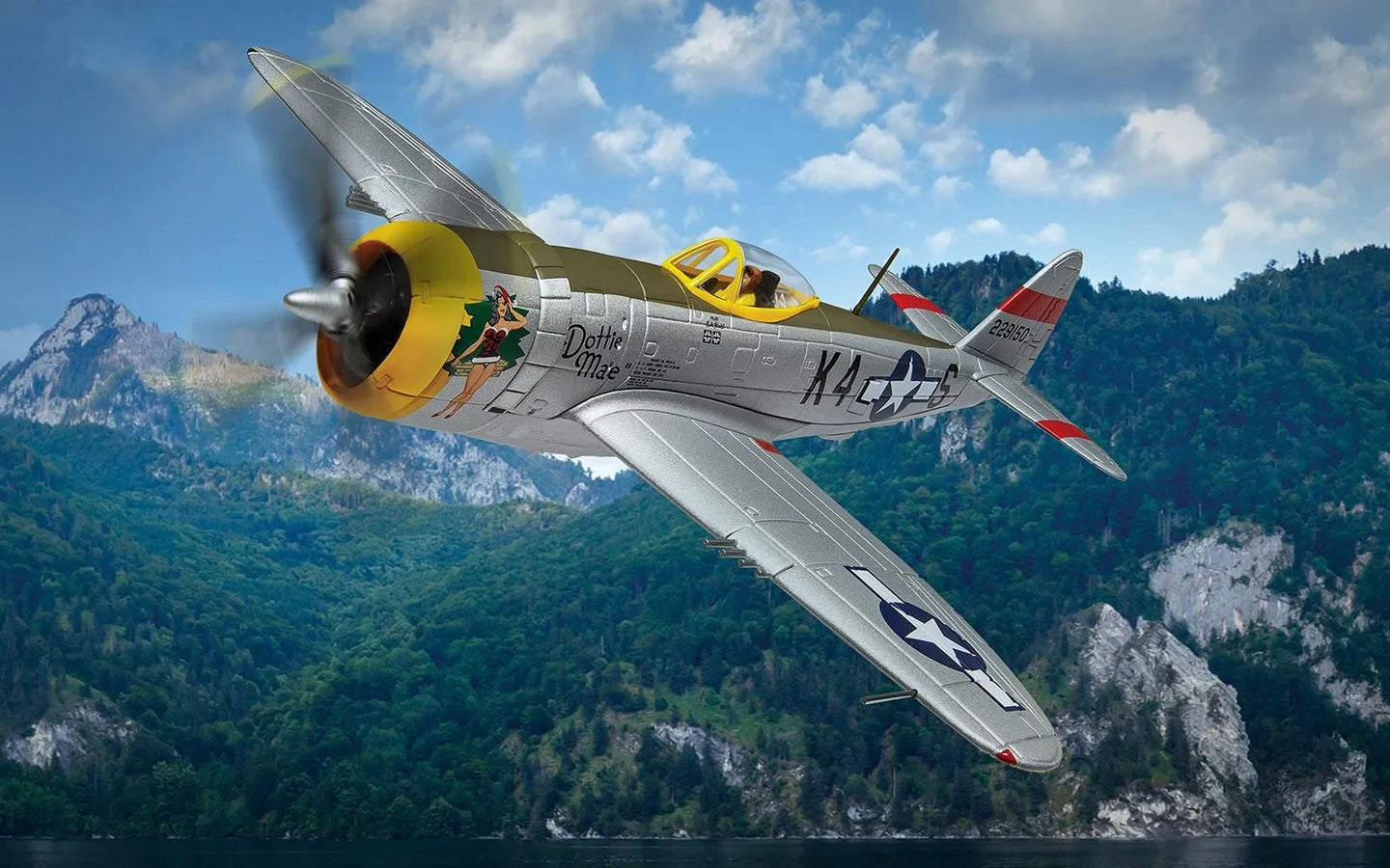 CORGI P-47D THUNDERBOLT "DOTTIE MAE" 42-29150 / K4-S 410TH FG 511TH FS MAY 1945
