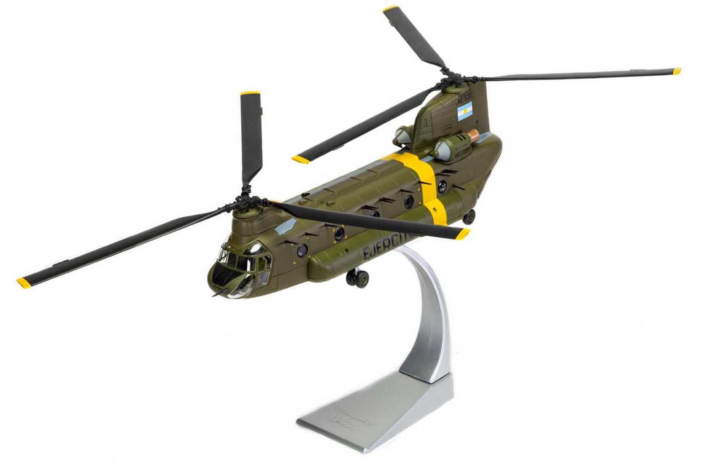 CORGI CHINOOK AE-520 ARGENTINE ARMY CAPTURED 1982