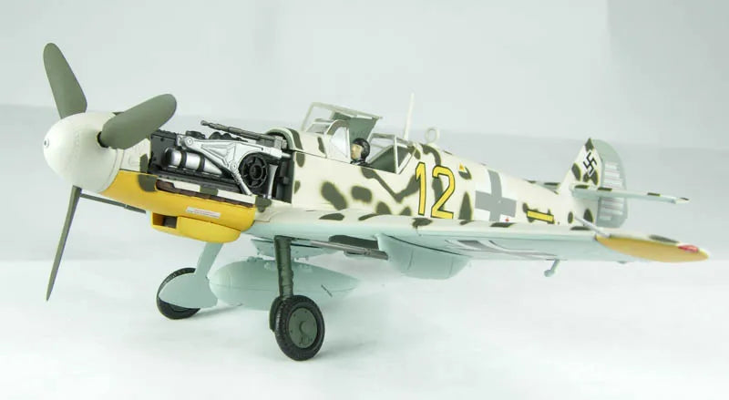CORGI BF109-G YELLOW 12 OBERLEUTNANT HEINRICH EHRLER STAFFELKAPITAN FINLAND 1943