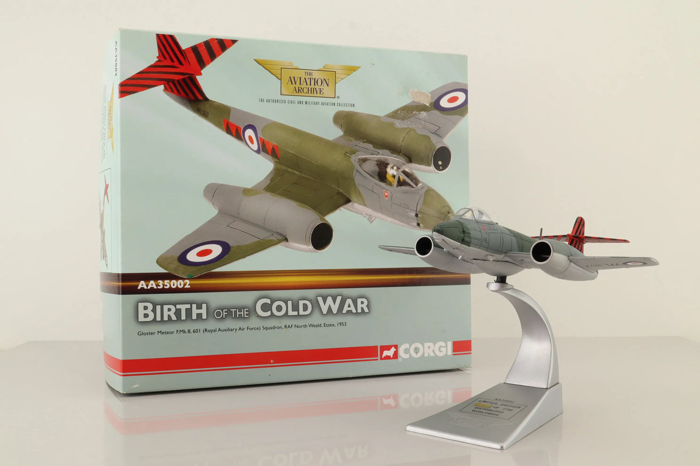 CORGI GLOSTER METEOR F.MK 8 RAF No.601 SQN