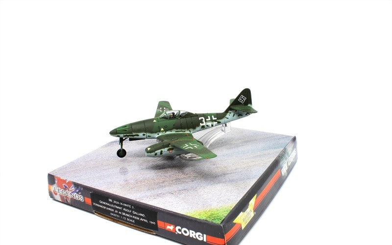 CORGI ME 262A "WHITE 3" ADOLF GALLAND MUNICH-RIEM GERMANY 1945