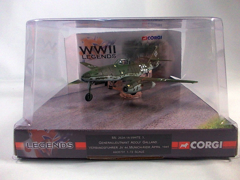 CORGI ME 262A "WHITE 3" ADOLF GALLAND MUNICH-RIEM GERMANY 1945