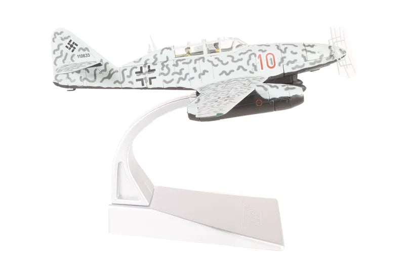 CORGI ME 262B-1A/UI W.NR 110635 'RED 10' MOSQUITO HUNTER