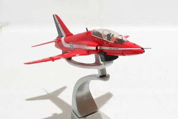 CORGI BAE HAWK T.MK 1A RAF RED ARROWS XX294 RAF SCAMPTON ENGLAND 2005