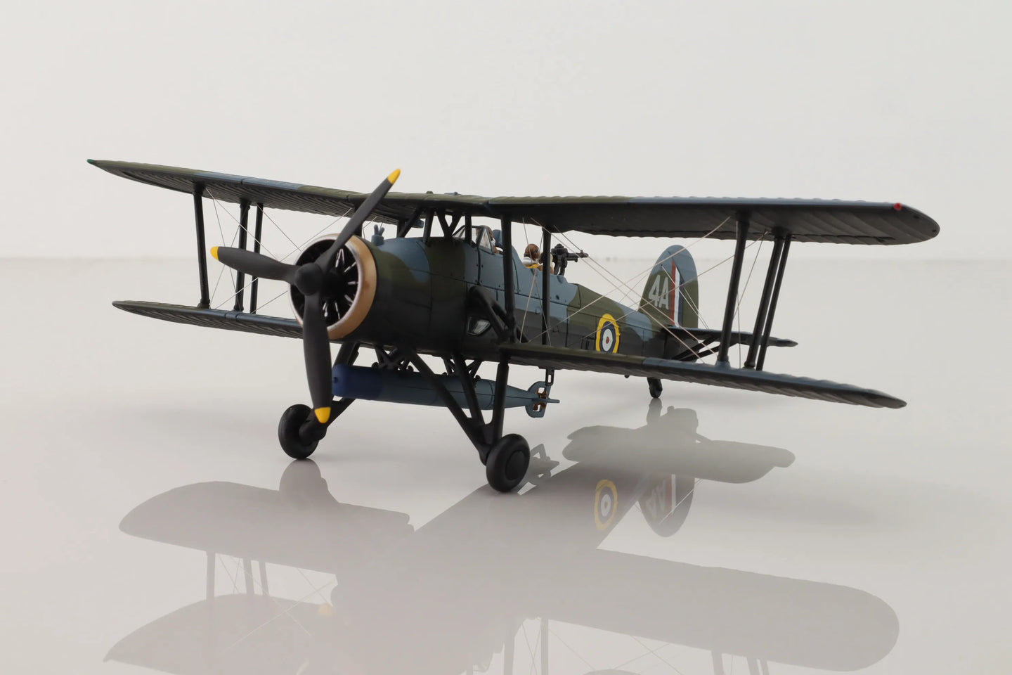 CORGI FAIREY SWORDFISH MK.I FLEET AIR ARM 815 NAVAL AIR SQUADRON HMS ILLUSTRIOUS 1940