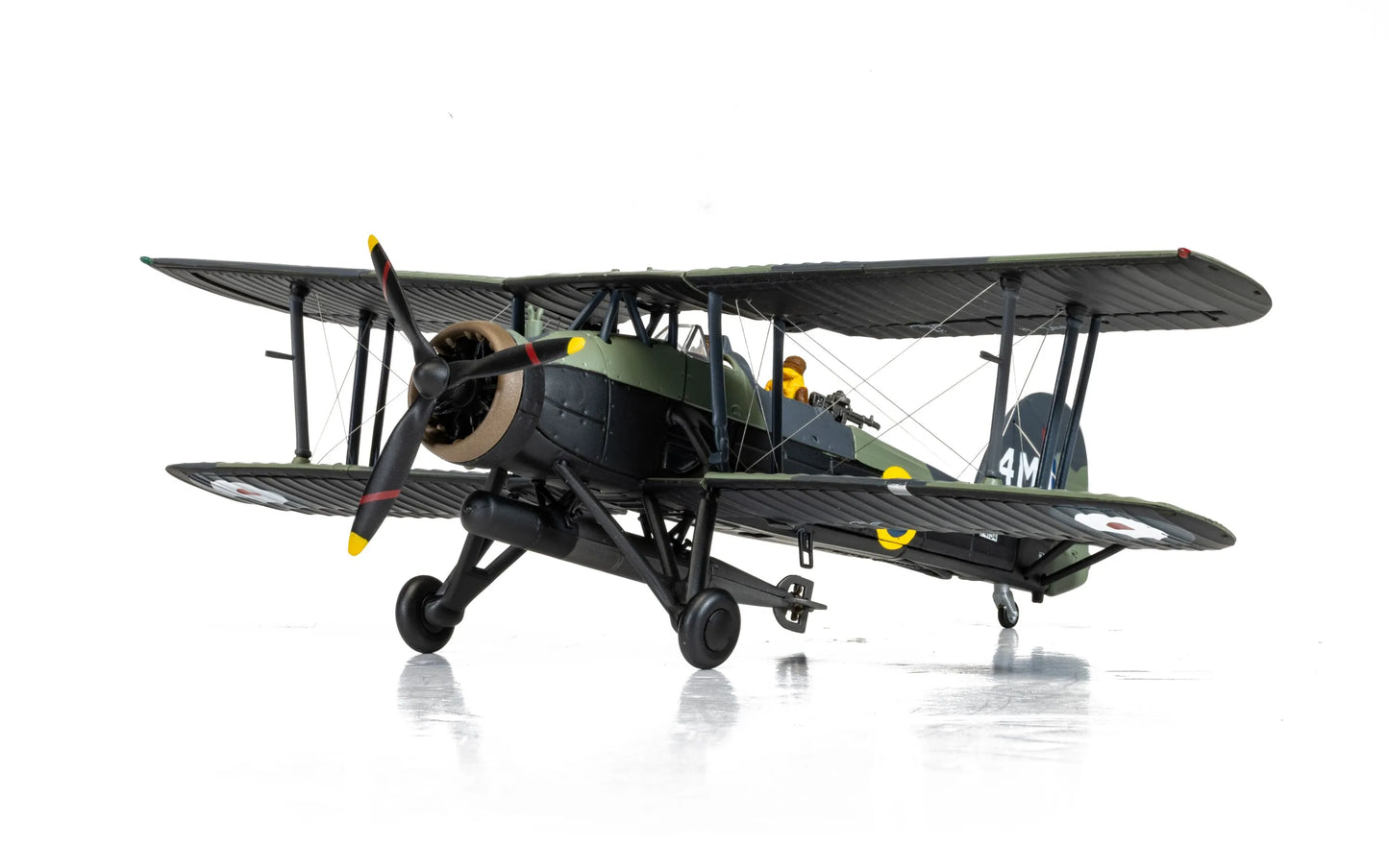 CORGI SWORDFISH MKI, P4154 / 4M "BATTLE OF TARANTO" NOVEMBER 1940