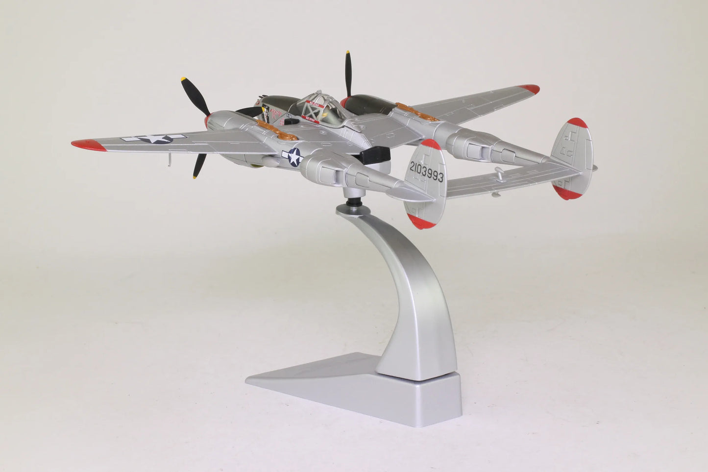 CORGI P-38J LIGHTNING USAAF 49TH FG 9TH FS 42-103993 "MARGE" RICHARD BONG NEW GUINEA 1942