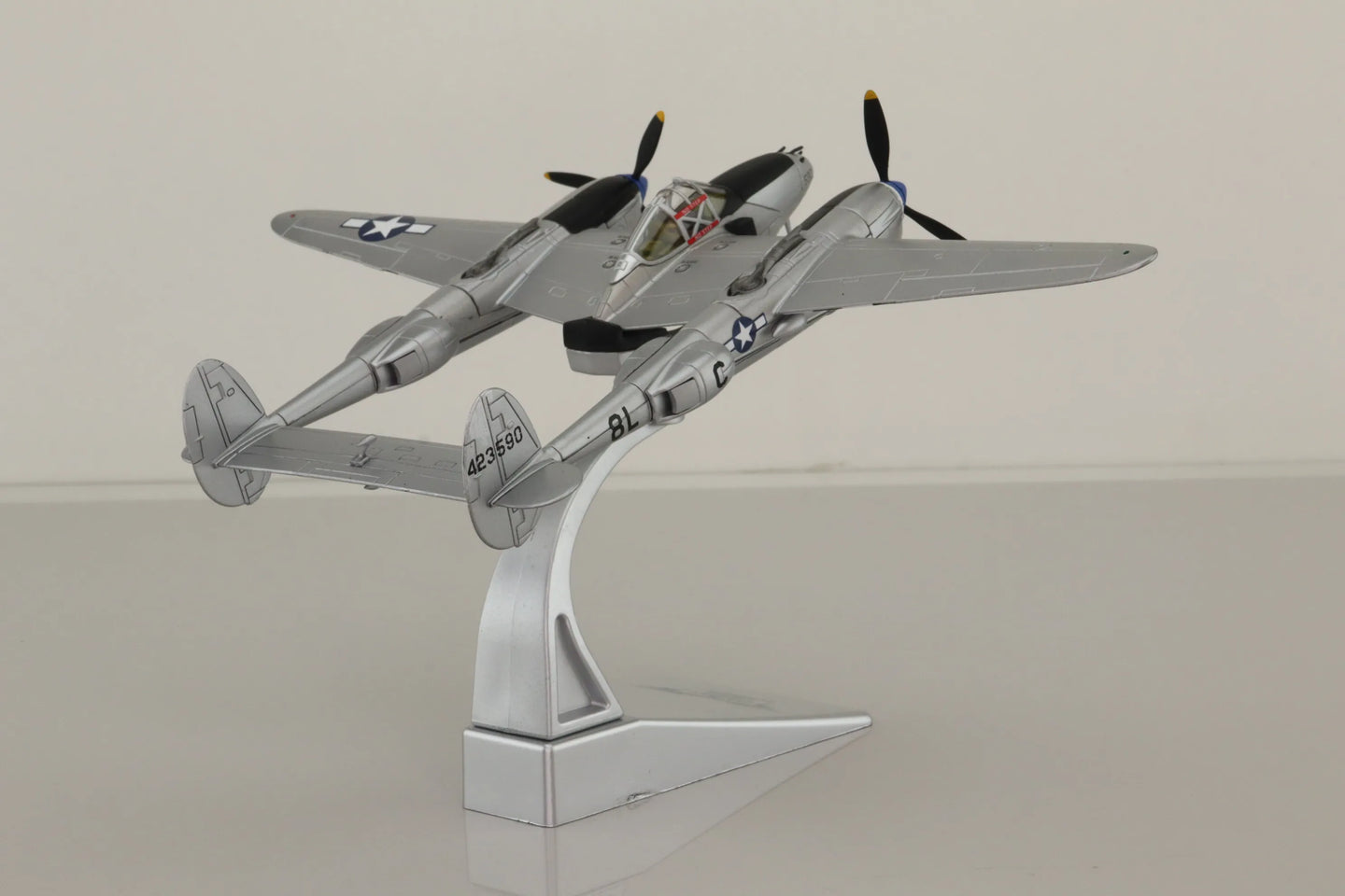 CORGI P-38J LIGHTING USAAF 367TH FG 393RD FS