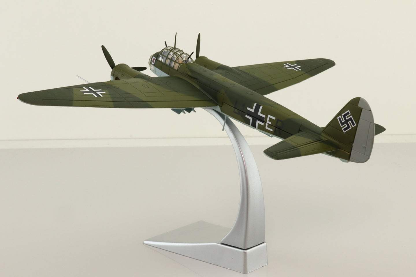 CORGI JU 88A-1 LUFTWAFFE LG I./III FRANCE ADLER TAG AUGUST 13TH 1940