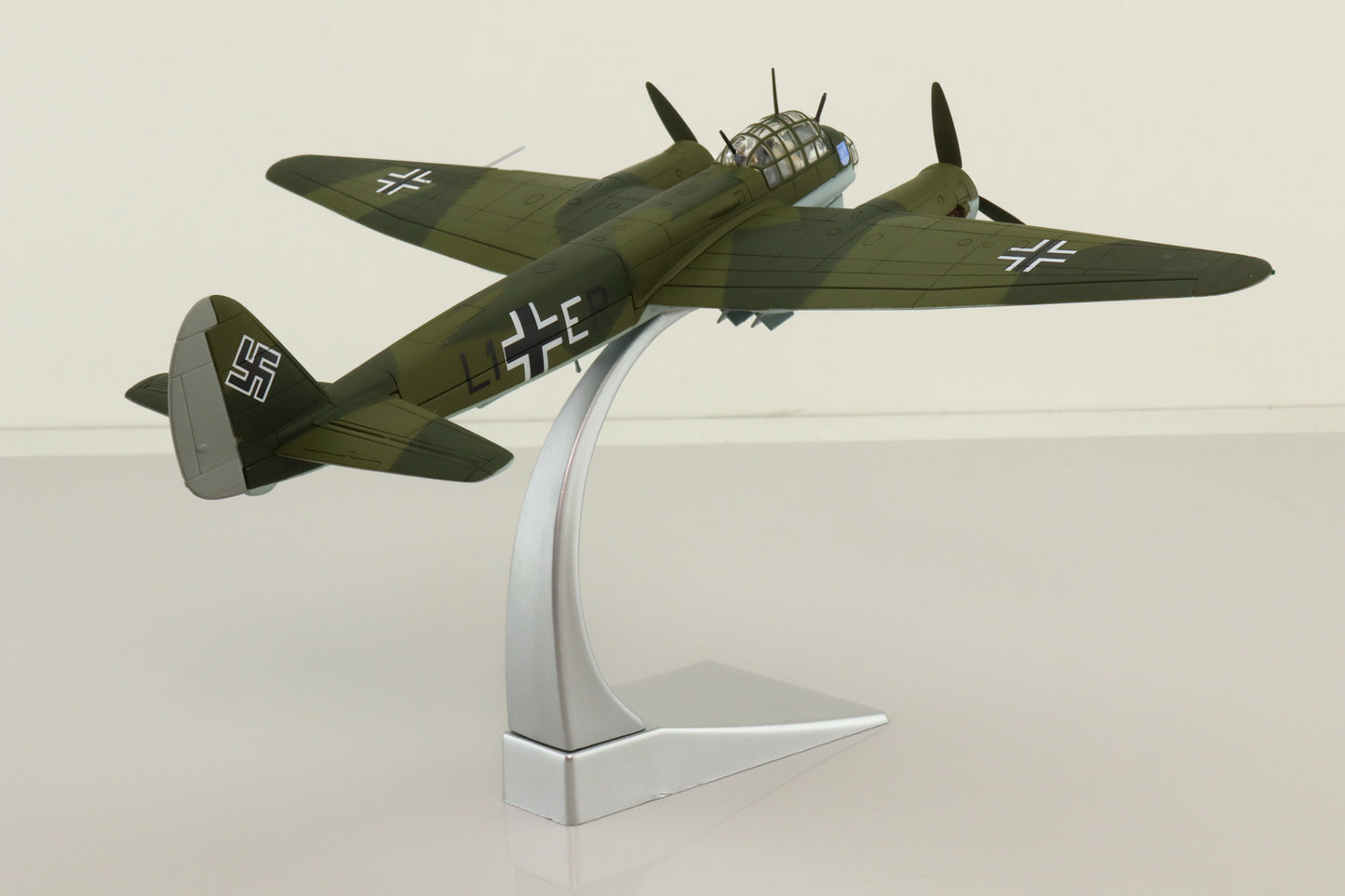 CORGI JU 88A-1 LUFTWAFFE LG I./III FRANCE ADLER TAG AUGUST 13TH 1940