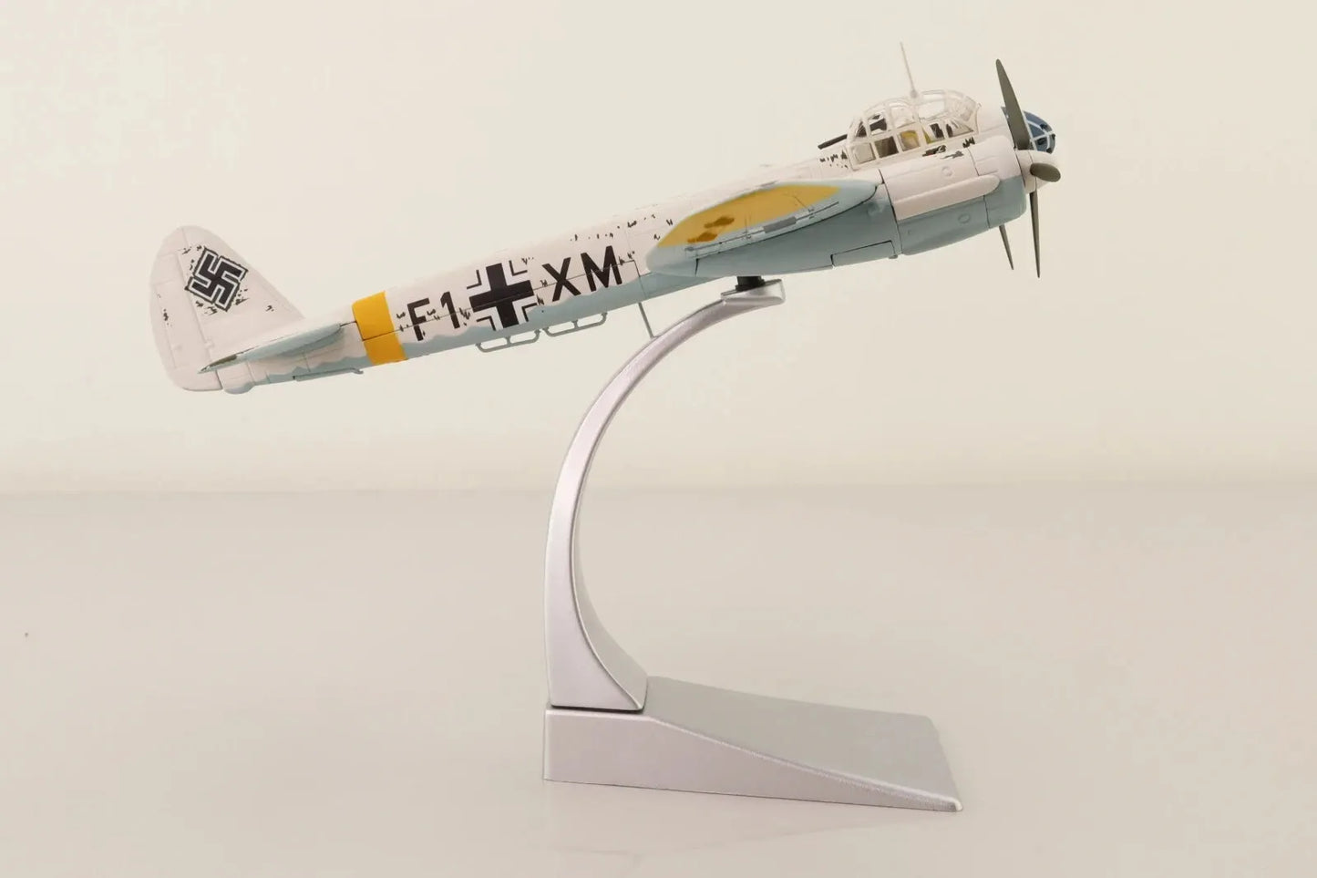 CORGI JU88A-4 V4+FH 1./KG1 "HINDENBURG" RUSSIAN FRONT JANUARY 1943