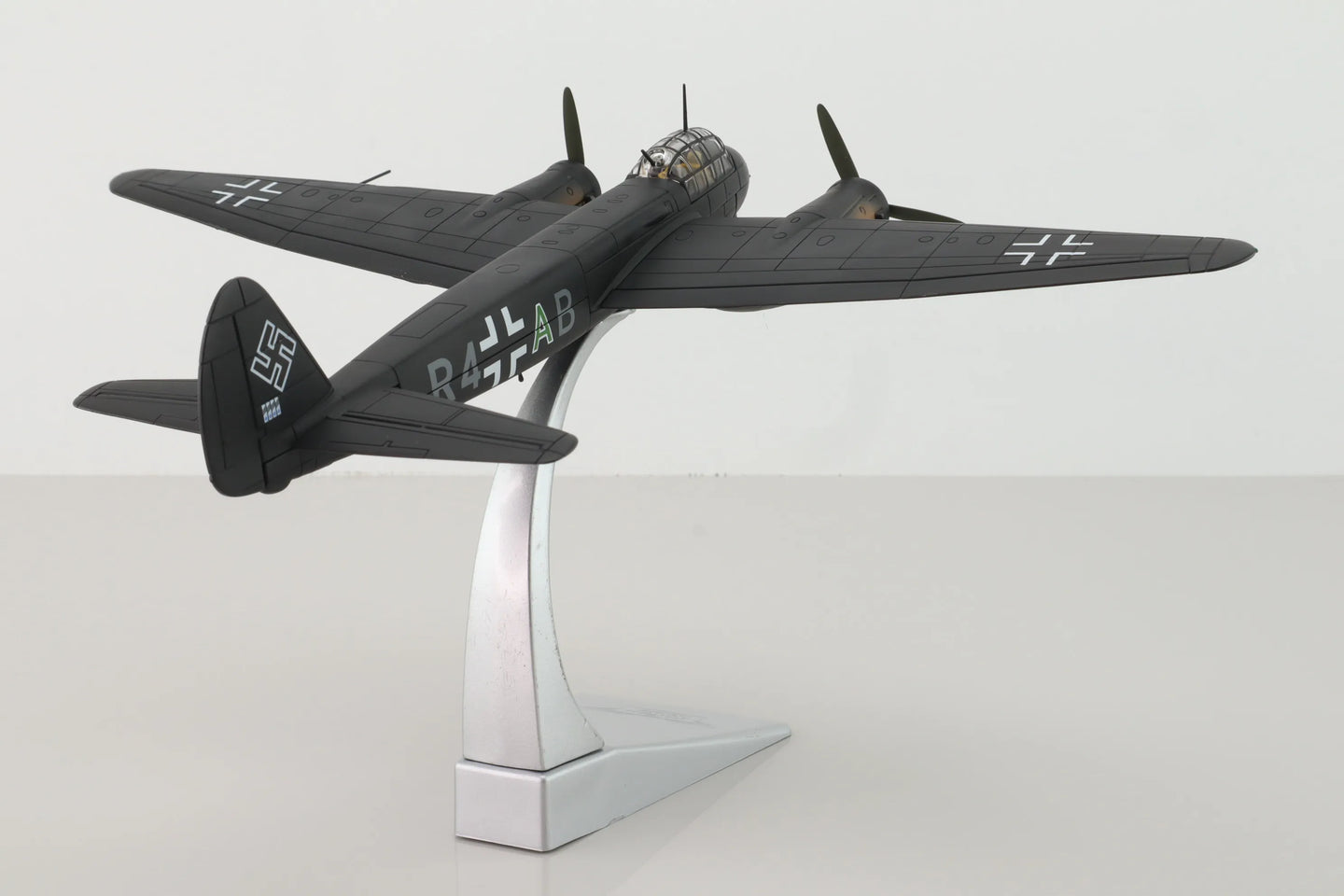 CORGI JUNKERS JU 88C-4 NIGHTFIGHTER NJG2 HOLLAND 1941