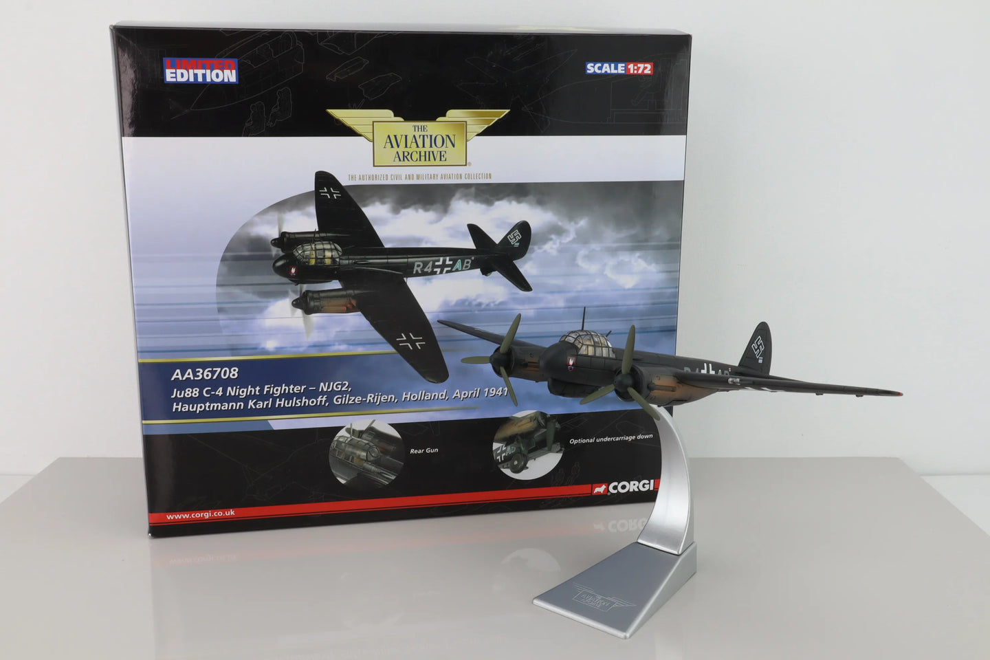 CORGI JUNKERS JU 88C-4 NIGHTFIGHTER NJG2 HOLLAND 1941