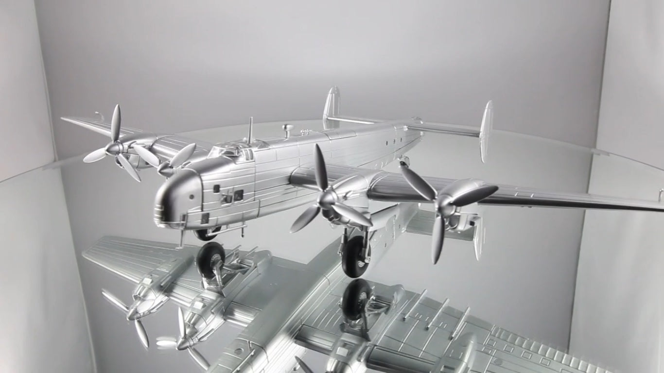 CORGI HP HALIFAX AV-2007 SILVER EDITION (LTD 150 PIECES)