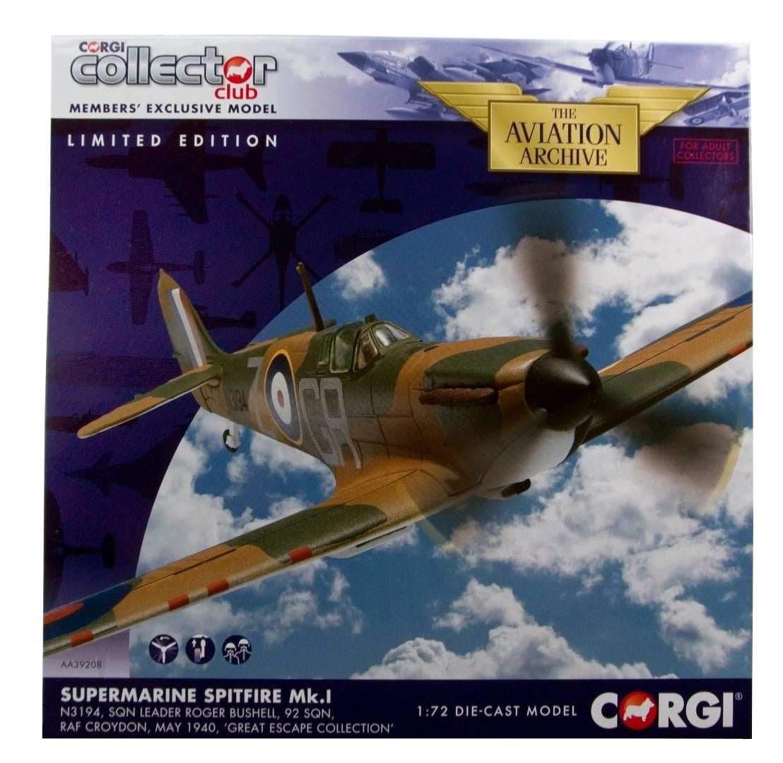 CORGI SPITFIRE MK.I RAF N3194 SQN LEADER ROGER BUSHELL 92 SQN RAF CROYDON MAY 1940