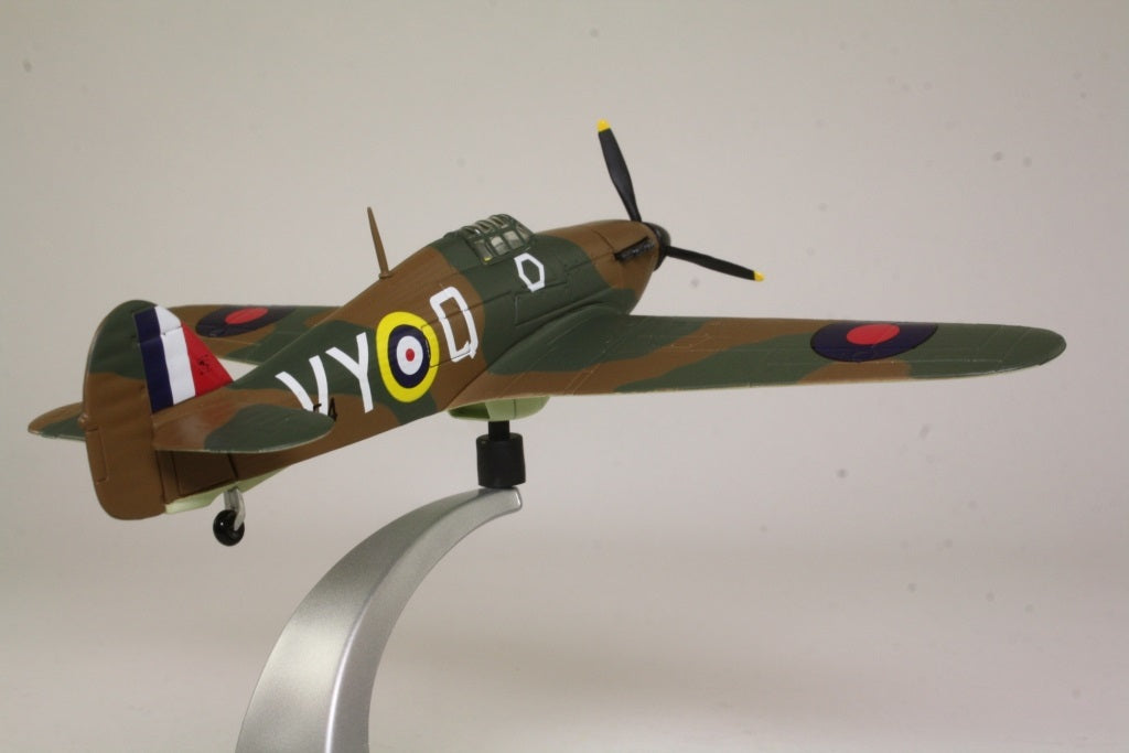 CORGI HURRICANE MK.I RAF No.85 SQUADRON PETER TOWNSEND SEPTEMBER 1940
