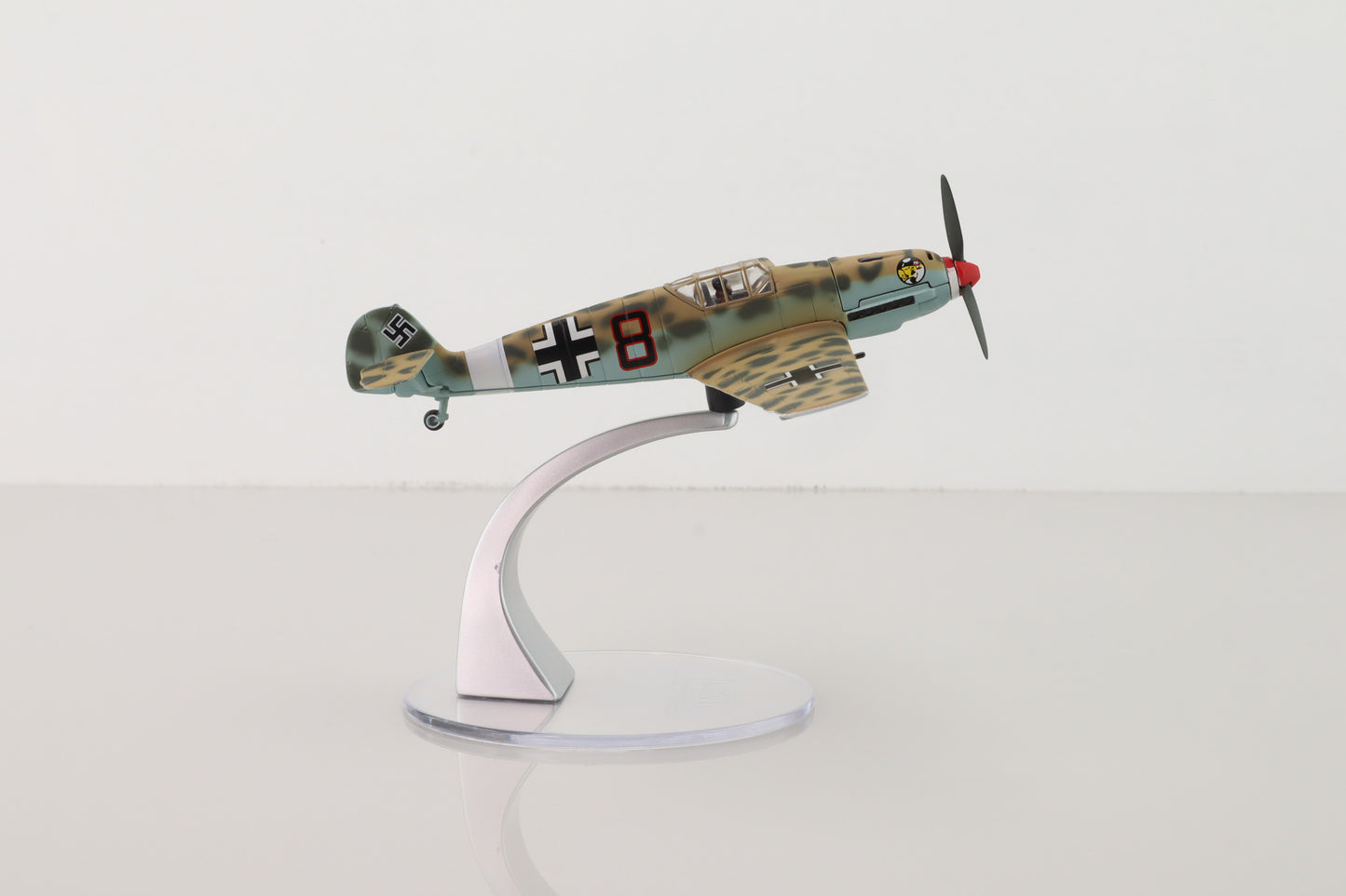 CORGI BF-109E DESERT CAMOUFLAGE HANS JOACHIM MARSEILLE