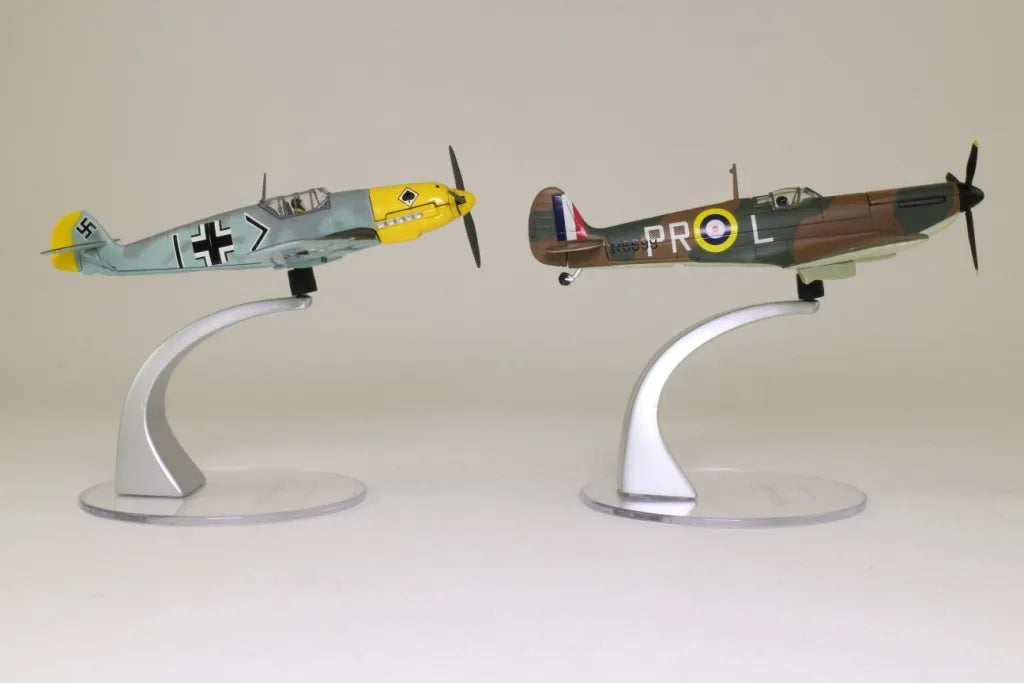 CORGI SPITFIRE & MESSERSCHMITT BF 109E