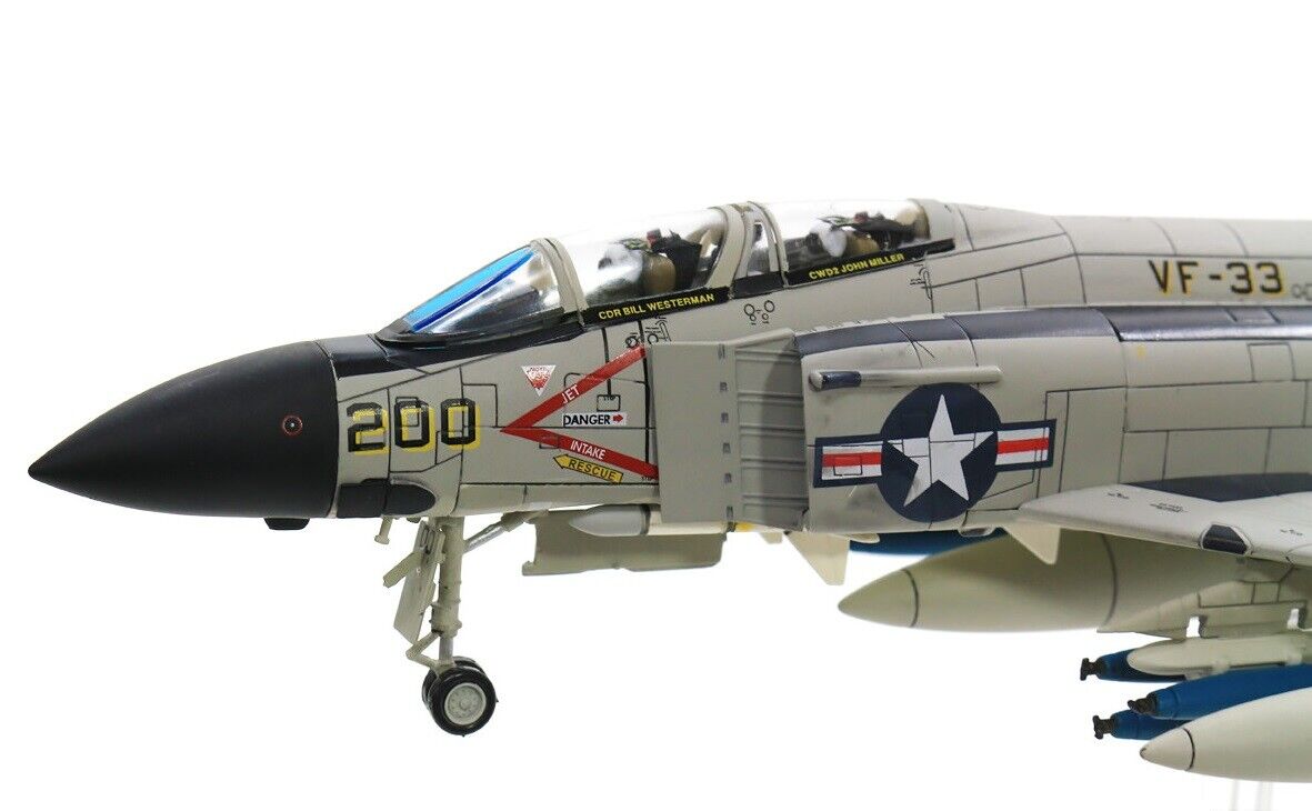 AIR COMMANDER PHANTOM F-4J 155532 USS DWIGHT EISENHOWER
