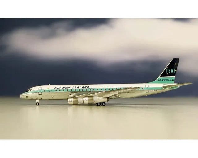 AEROCLASSICS DC-8-51 AIR NEW ZEALAND (TEAL) REG: ZK-NZA