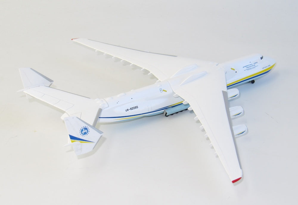 AIR FORCE ONE ANTONOV AN225 MRIYA ANTONOV AIRLINES REG: UR-82060